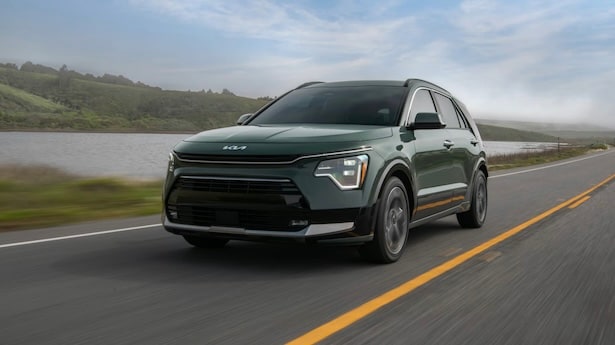 2026%20Kia%20Niro%20Hybrid%20vs%202026%20Toyota%20Corolla%20Cross%20Hybrid-%20Which%20Crossover%20Is%20Right%20for%20You_%20.jpg