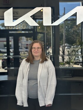 Staff member Jackie Lemmo from ID_2b067a