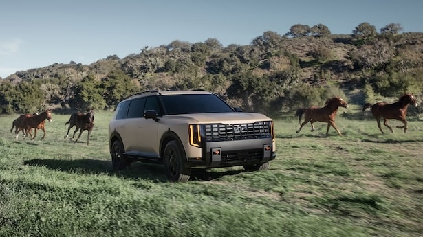 2026%20Kia%20Telluride%20vs%202026%20Hyundai%20Palisade-%20Which%203-Row%20SUV%20Is%20Better%20for%20Northeast%20Ohio%20Families_.jpg