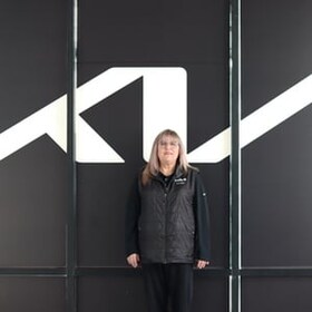 Staff member Vicki Lebovitz from ID_f90e3de0f13a