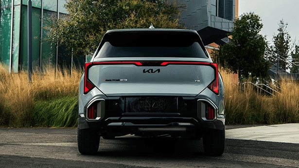Untitled-1.2027%20Kia%20Seltos%20vs%202026%20Kia%20Seltos-%20What%20Changed%20in%20the%20Redesigned%20Small%20SUV_%20%20post.png