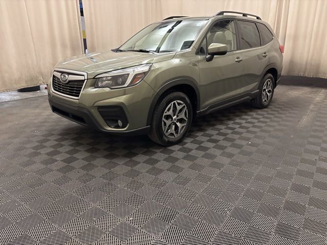 2021 Subaru Forester Premium's photo