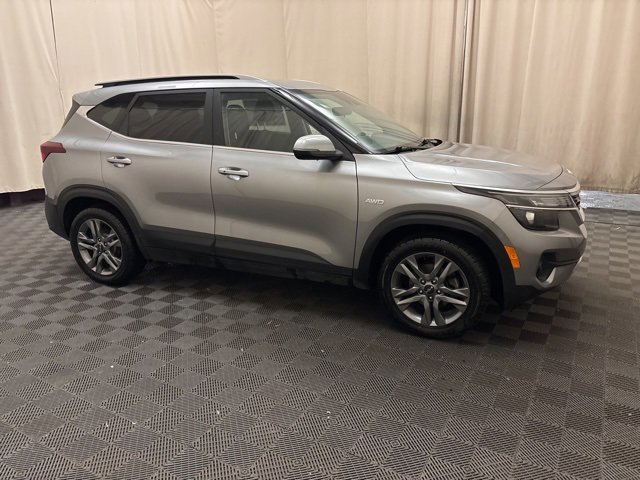 2023 Kia Seltos S photo 4