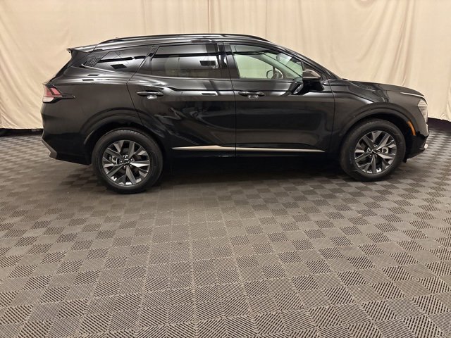 2025 Kia Sportage photo 3