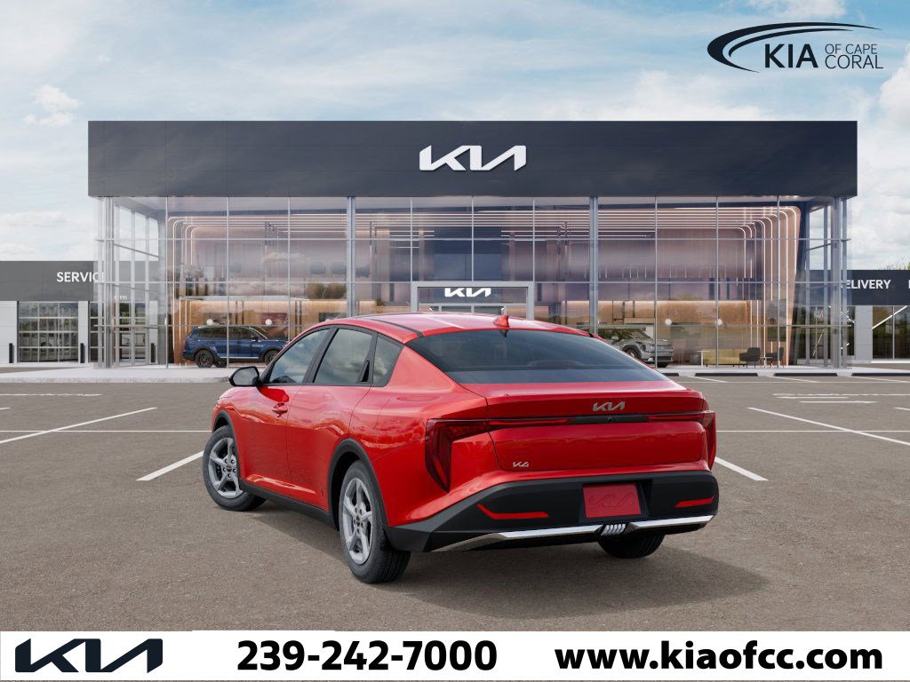 2025 Kia K4 LXS photo 4