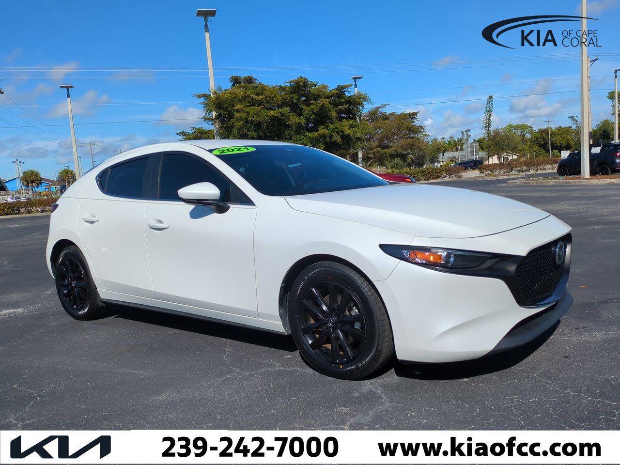 2021 Mazda Mazda3 S's photo