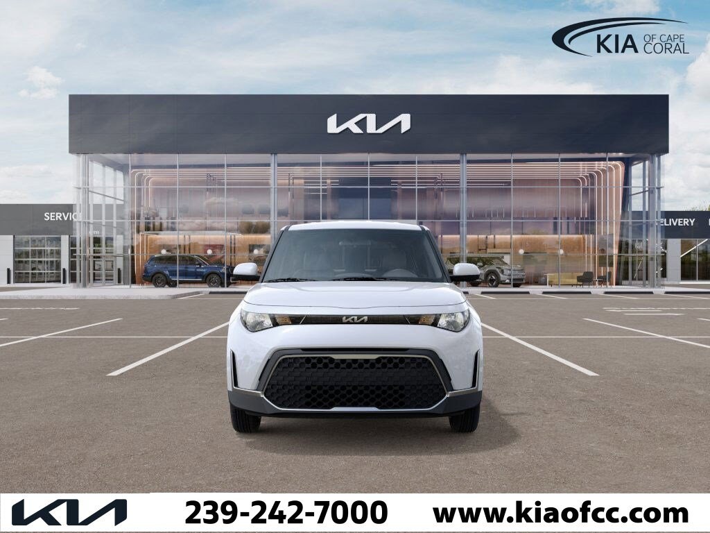 New 2025 Kia Soul LX Hatchback