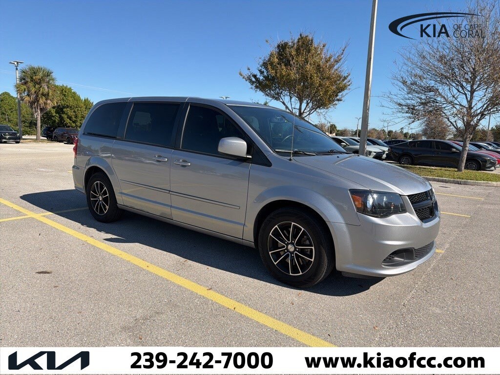 Used 2017 Dodge Grand Caravan SE Van