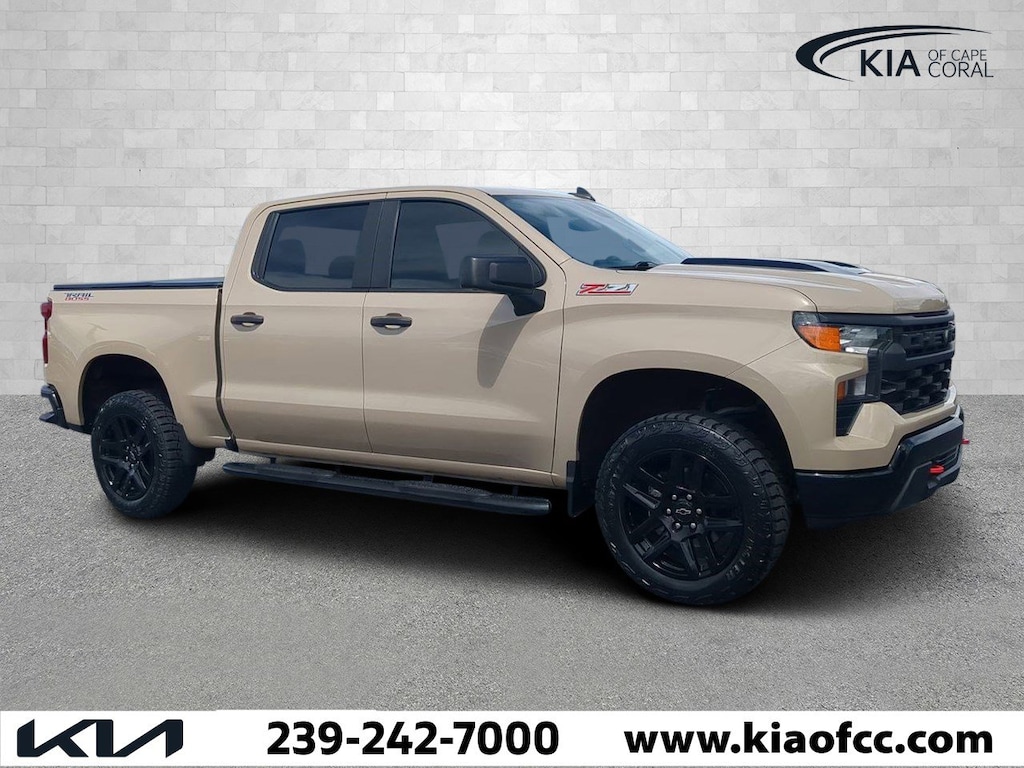 Used 2022 Chevrolet Silverado 1500 Custom Trail Boss Truck Crew Cab