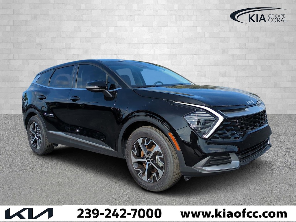 Certified 2025 Kia Sportage EX SUV