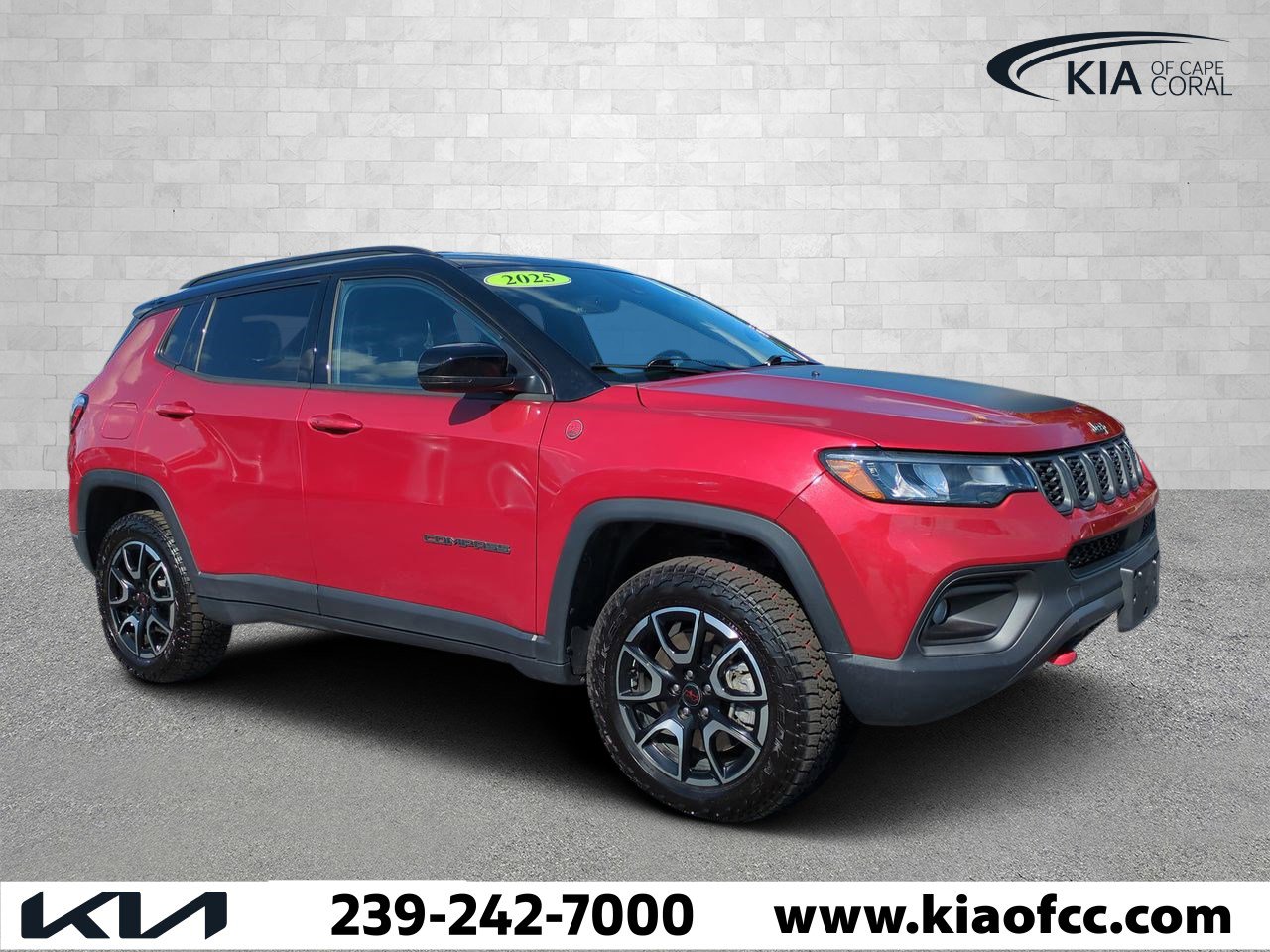 2025 Jeep Compass Trailhawk's photo