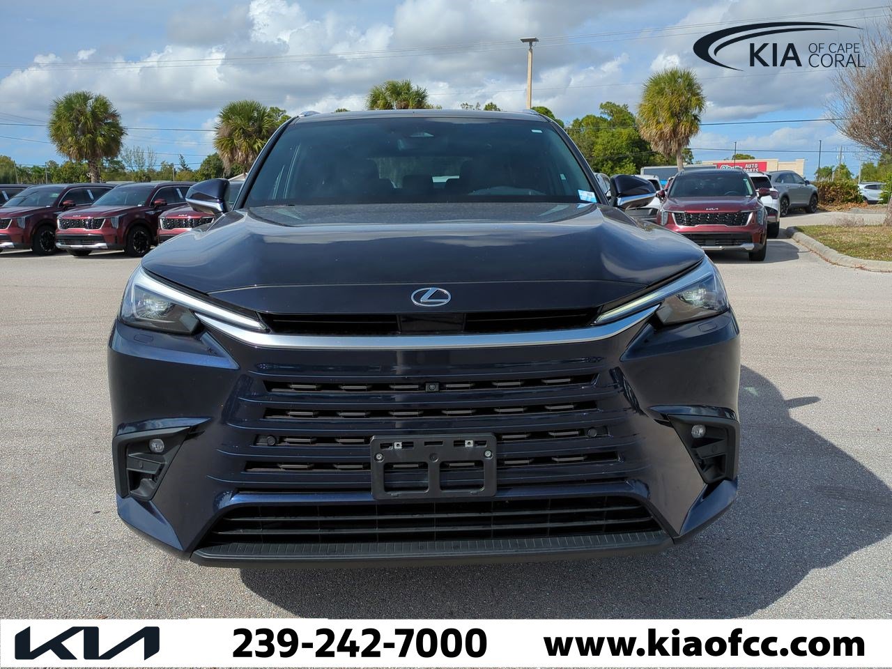 2024 Lexus TX 350 Luxury photo 3