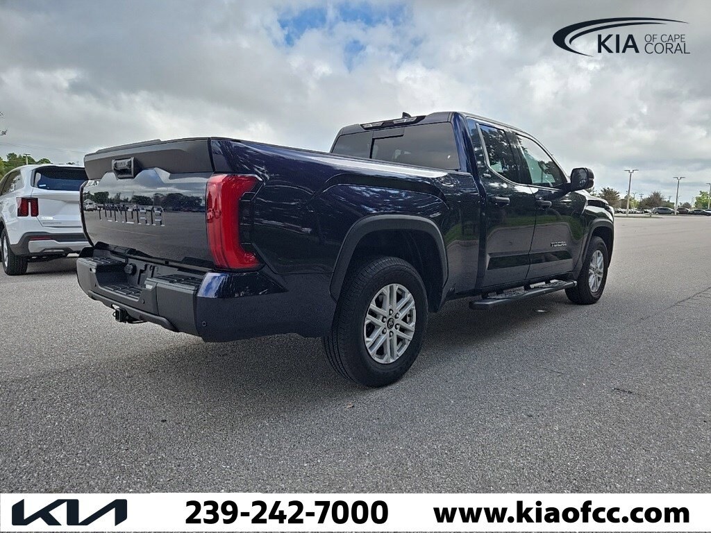 2022 Toyota Tundra SR5 photo 3