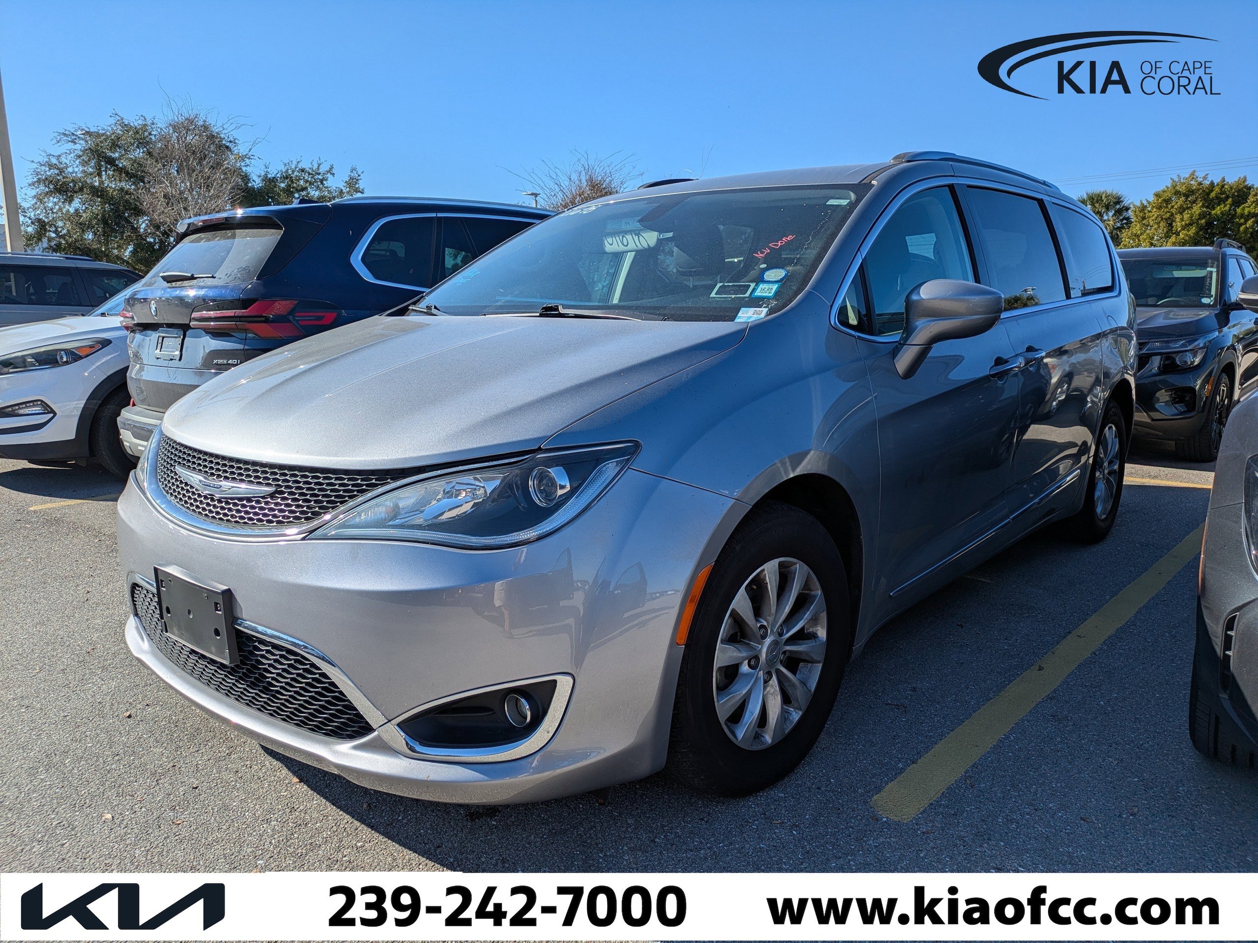 2020 Chrysler Pacifica Touring L