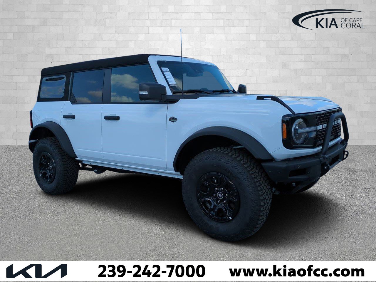 2024 Ford Bronco 4-Door Wildtrak's photo