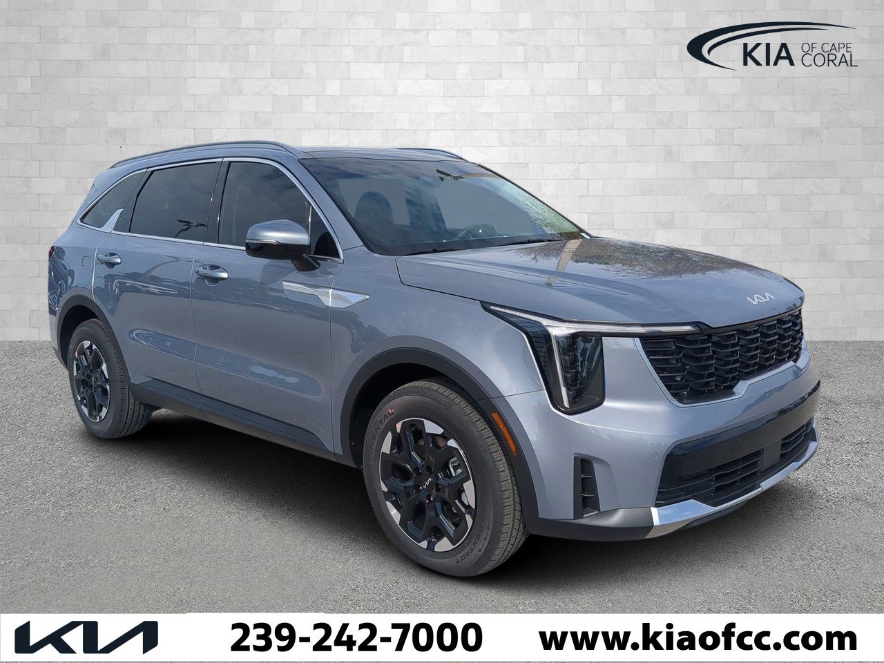 2025 Kia Sorento S's photo