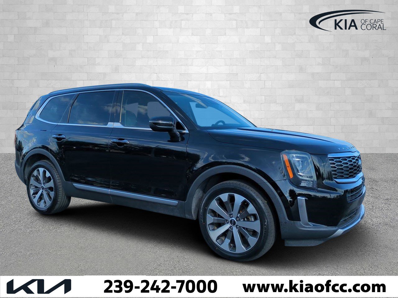 2021 Kia Telluride S's photo