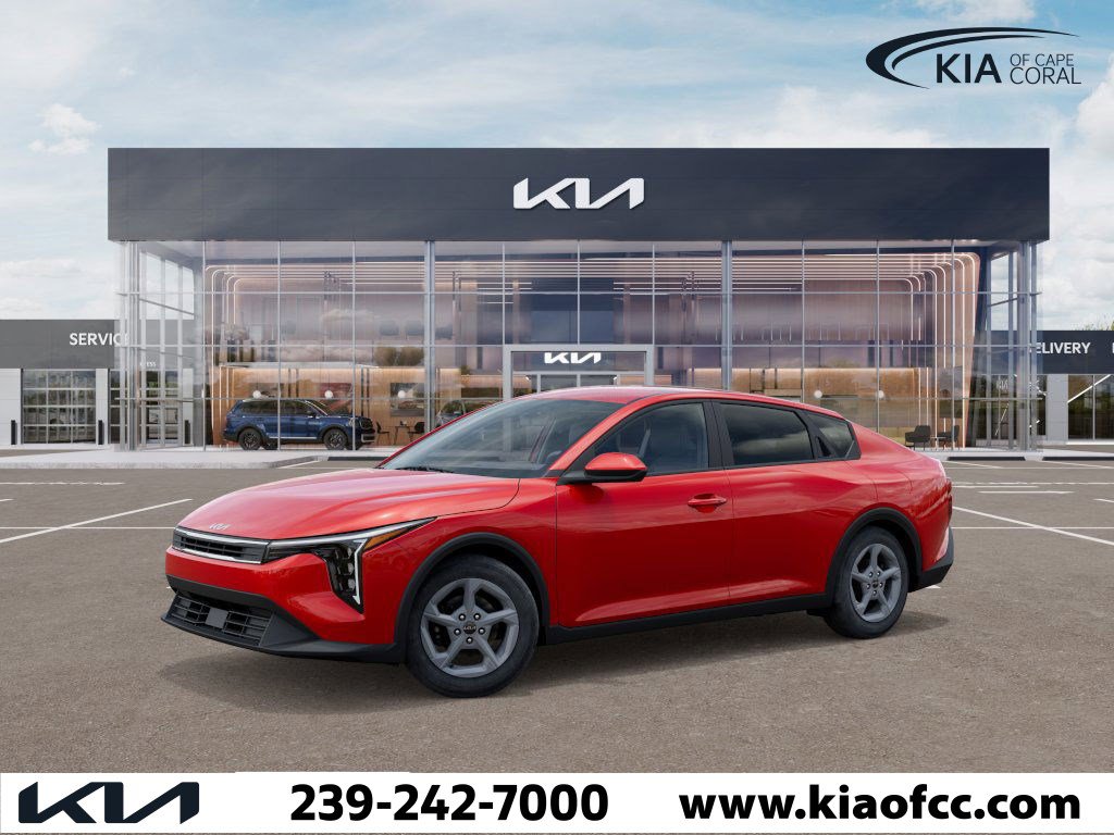 2025 Kia K4 LXS photo 3