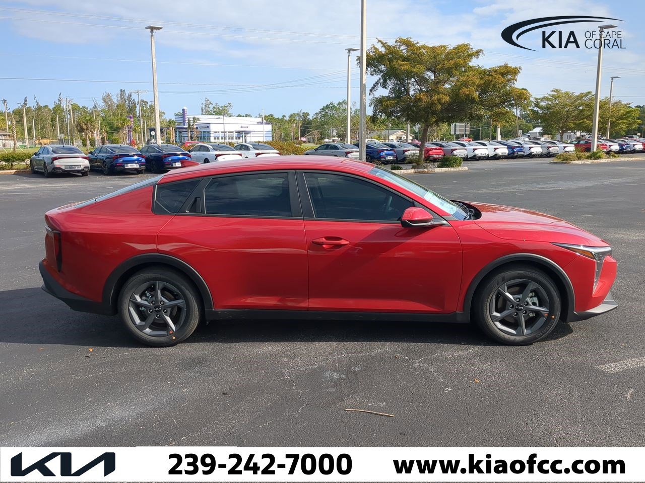 2025 Kia K4 LXS photo 3