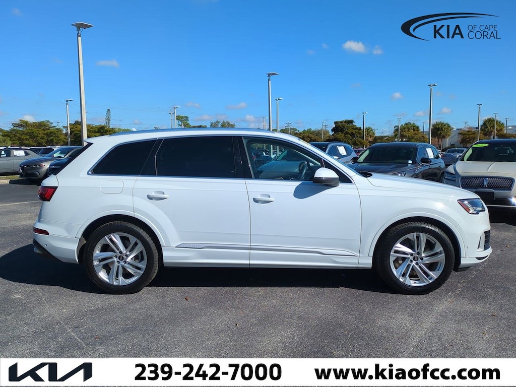 Used 2023 Audi Q7 55 Premium SUV