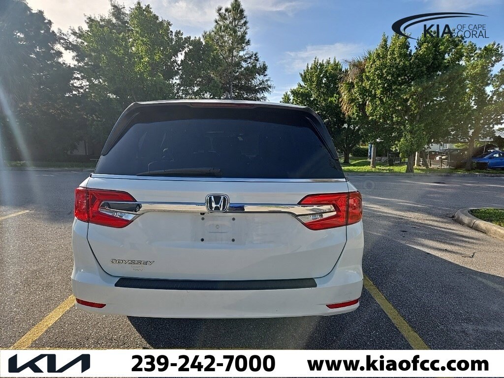 2019 Honda Odyssey EX-L photo 3