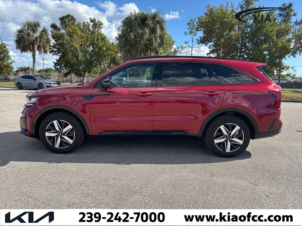 Certified 2023 Kia Sorento S SUV