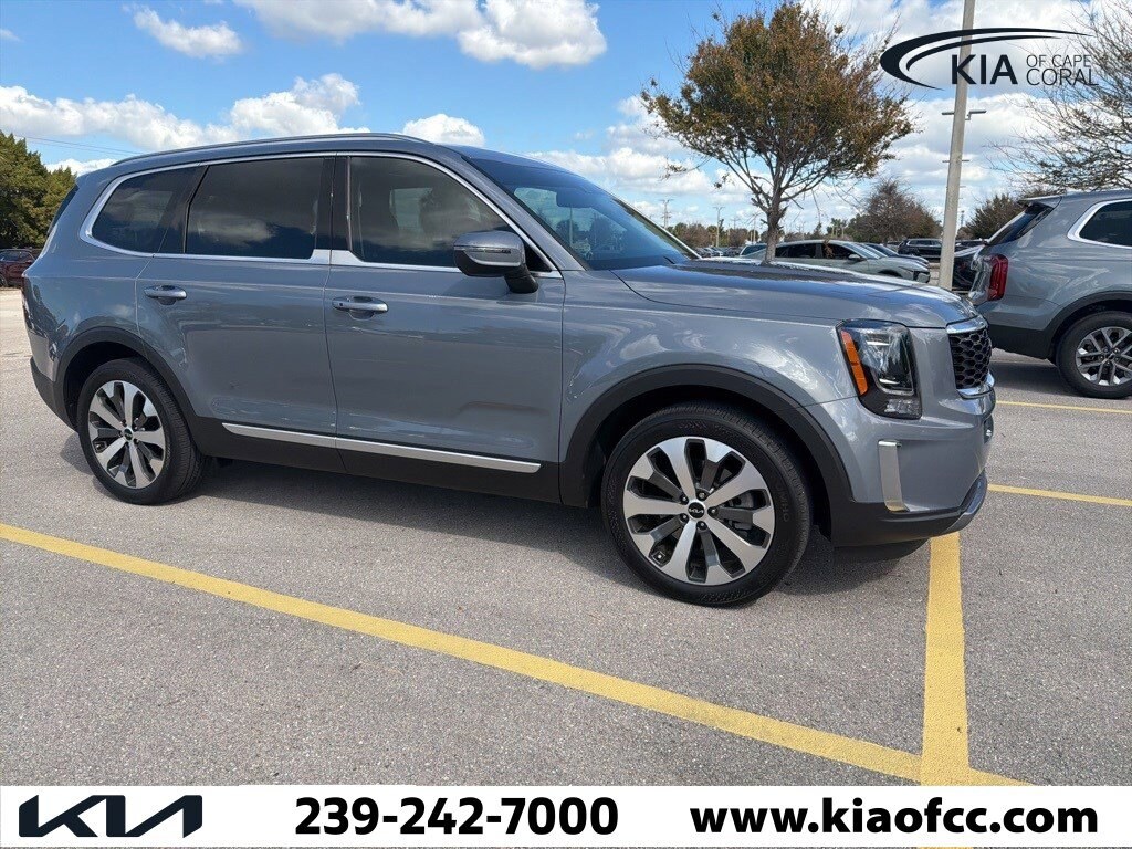 Certified 2022 Kia Telluride S SUV