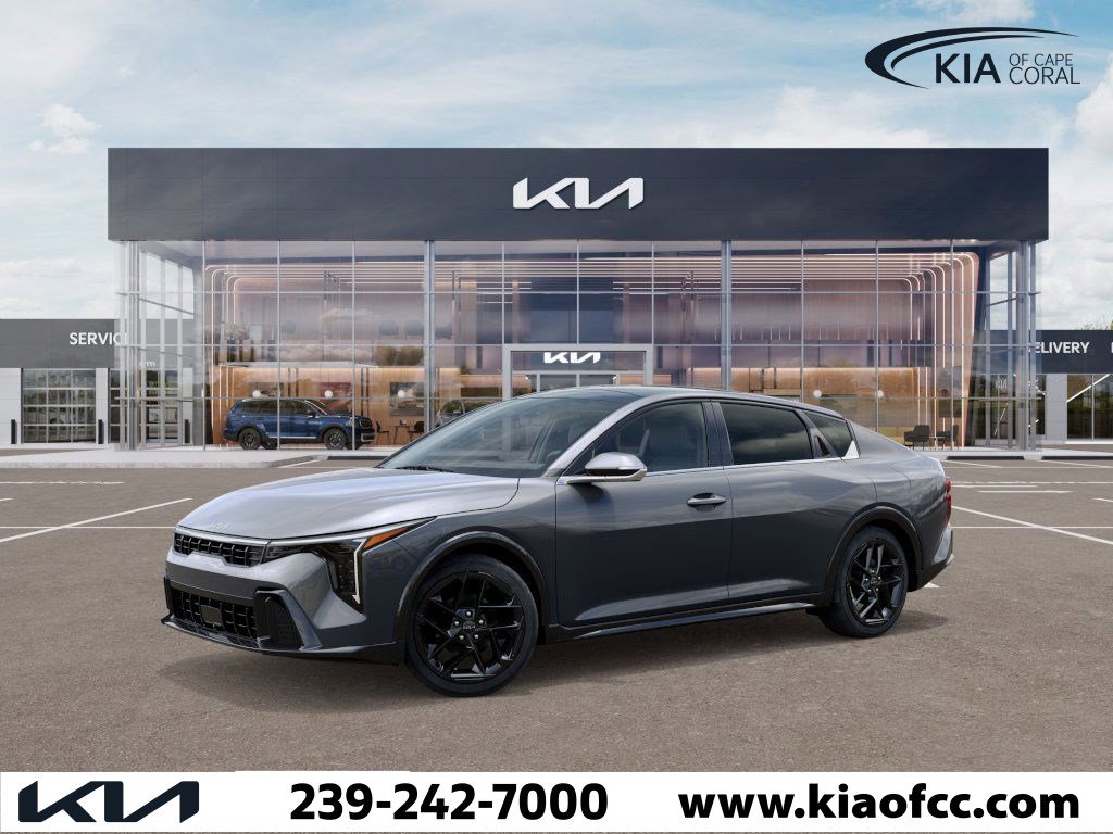 2025 Kia K4 GT-Line Turbo photo 2