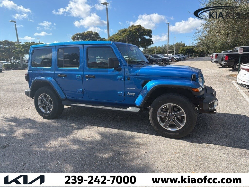 2021 Jeep Wrangler Unlimited Sahara photo 3