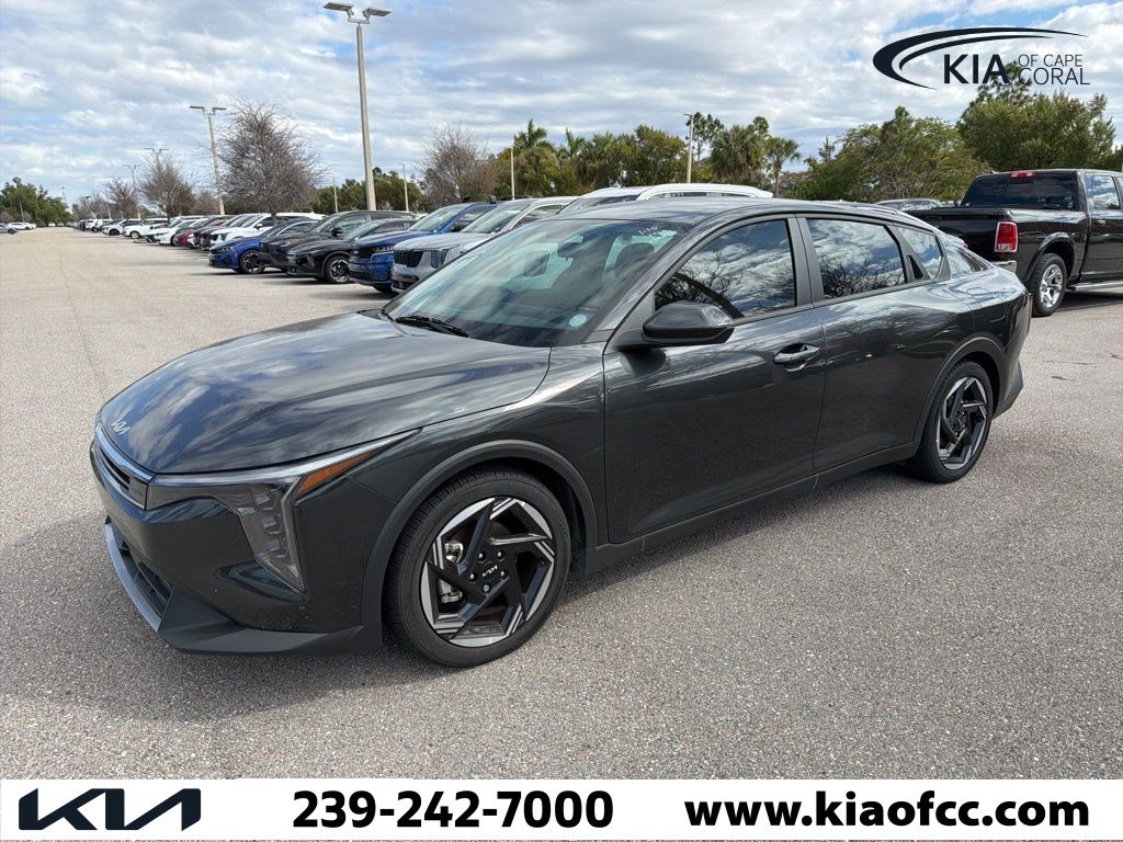 2025 Kia K4 EX