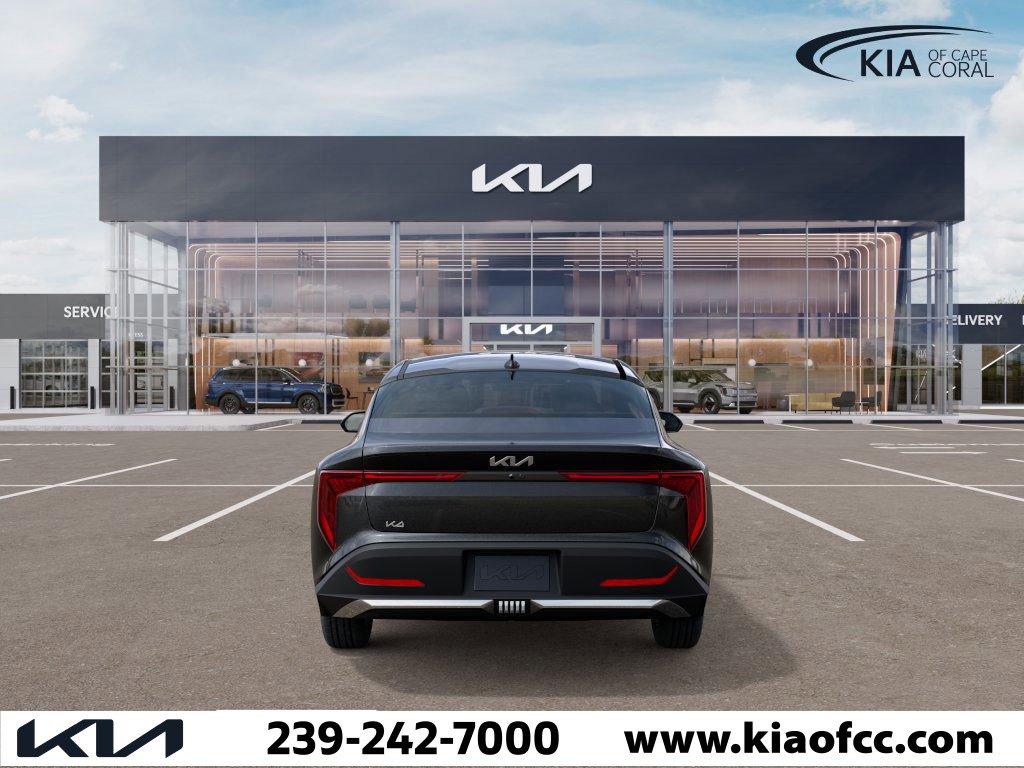 2025 Kia K4 LXS photo 3