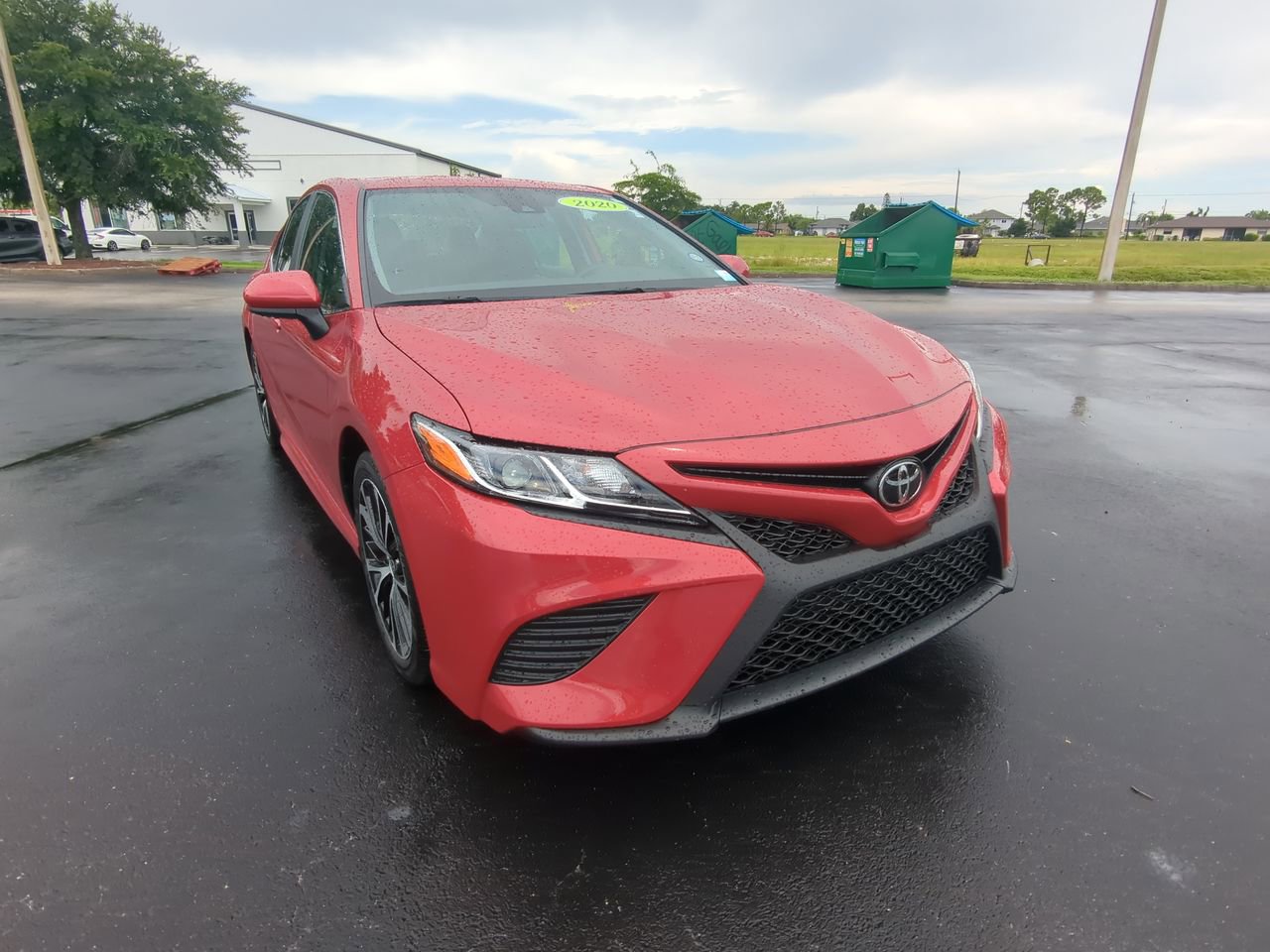 Used 2020 Toyota Camry SE with VIN 4T1G11AK8LU398200 for sale in Cape Coral, FL