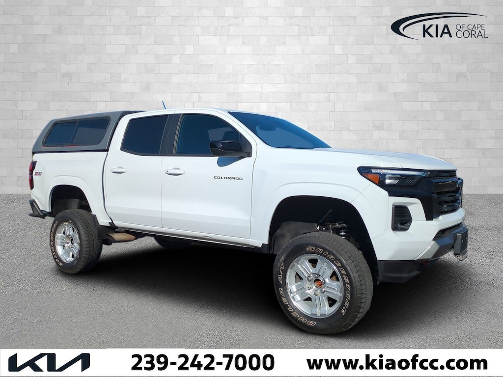 Used 2023 Chevrolet Colorado Z71 Truck Crew Cab