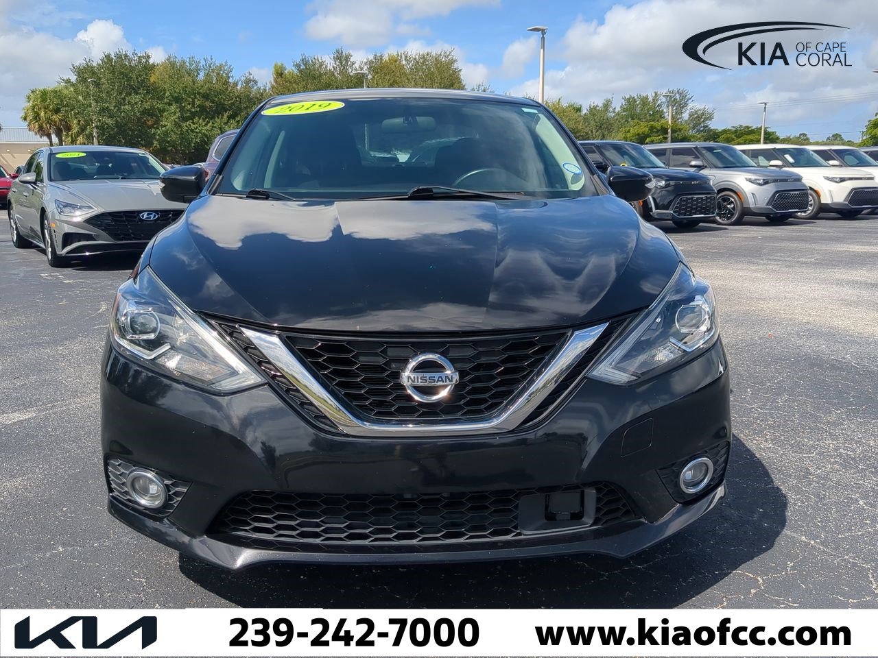 2019 Nissan Sentra SR photo 3