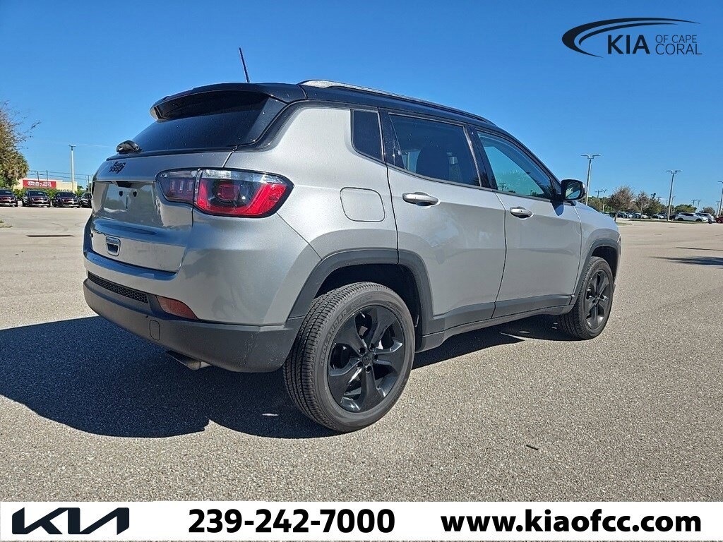 2020 Jeep Compass North Edition Latitude photo 2