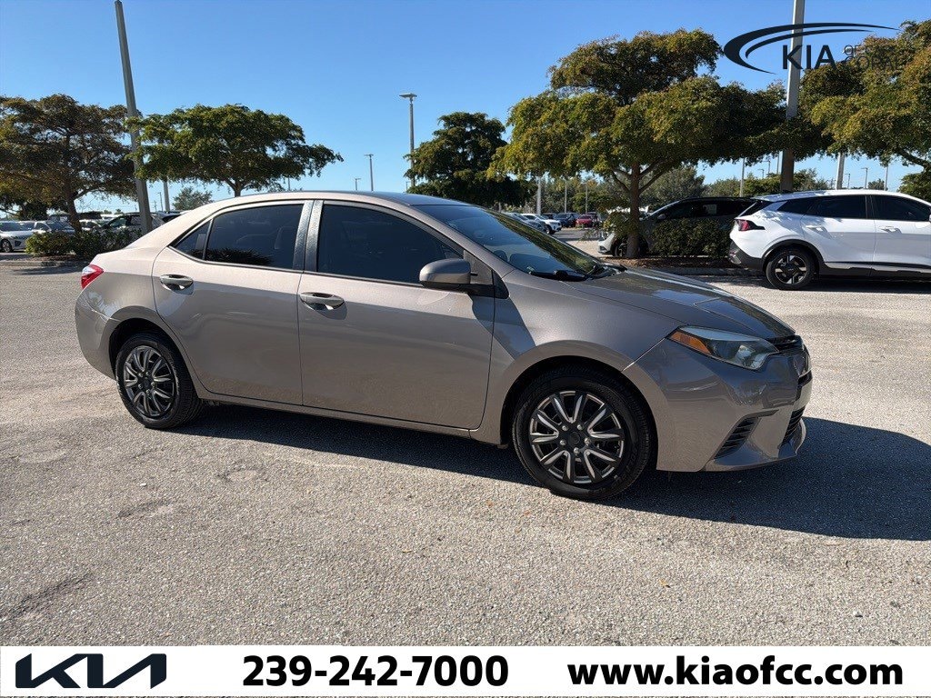 Used 2015 Toyota Corolla LE Sedan