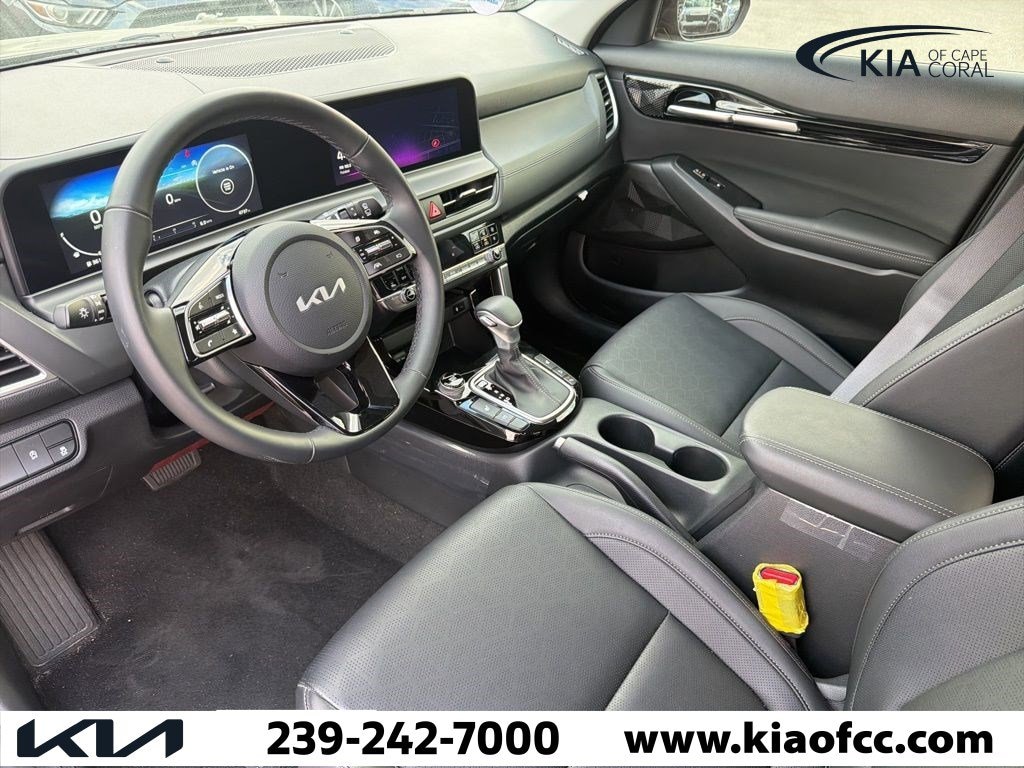 Certified 2025 Kia Seltos EX SUV