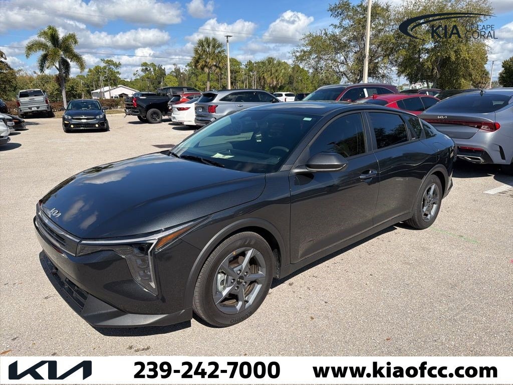 Certified 2025 Kia K4 LXS Sedan