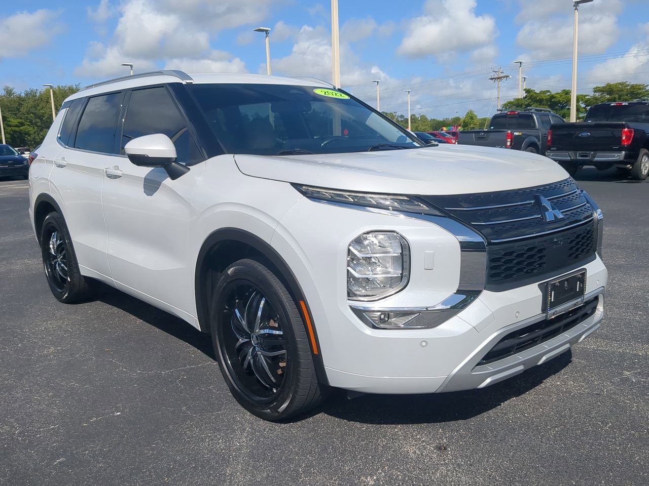 Used 2022 Mitsubishi Outlander SEL with VIN JA4J4VA81NZ010026 for sale in Cape Coral, FL