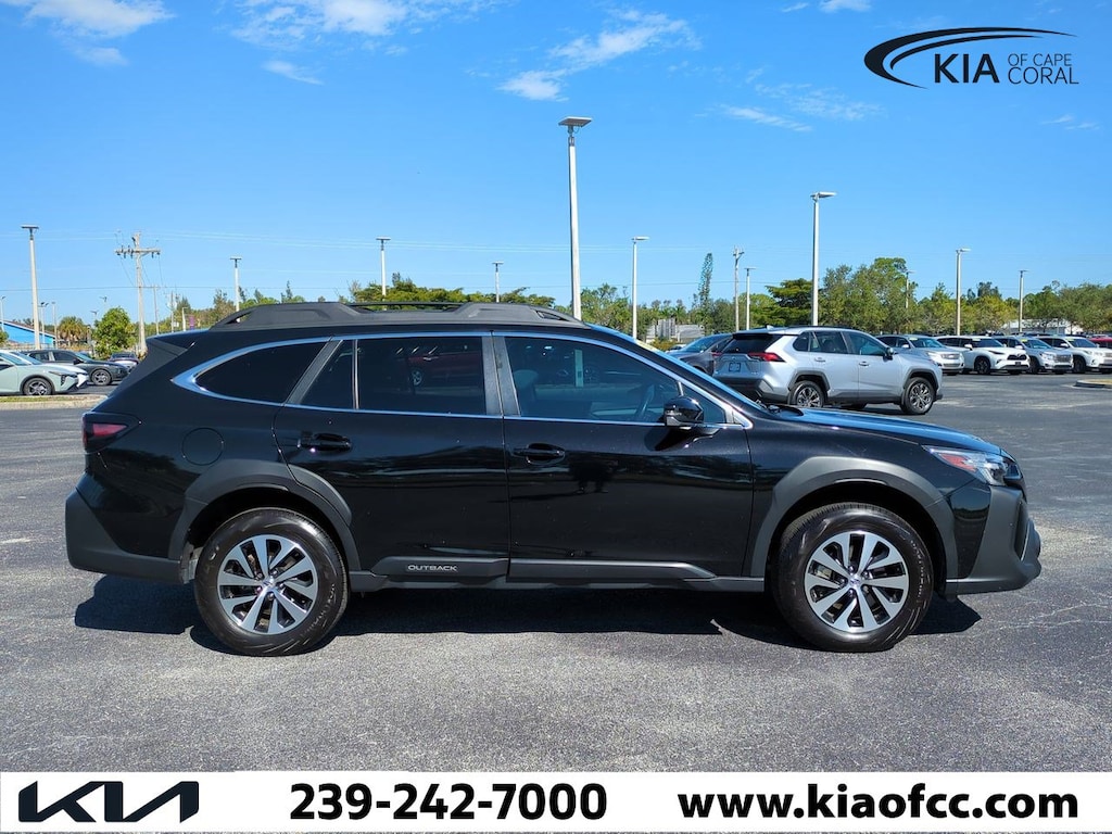 Used 2023 Subaru Outback Premium SUV