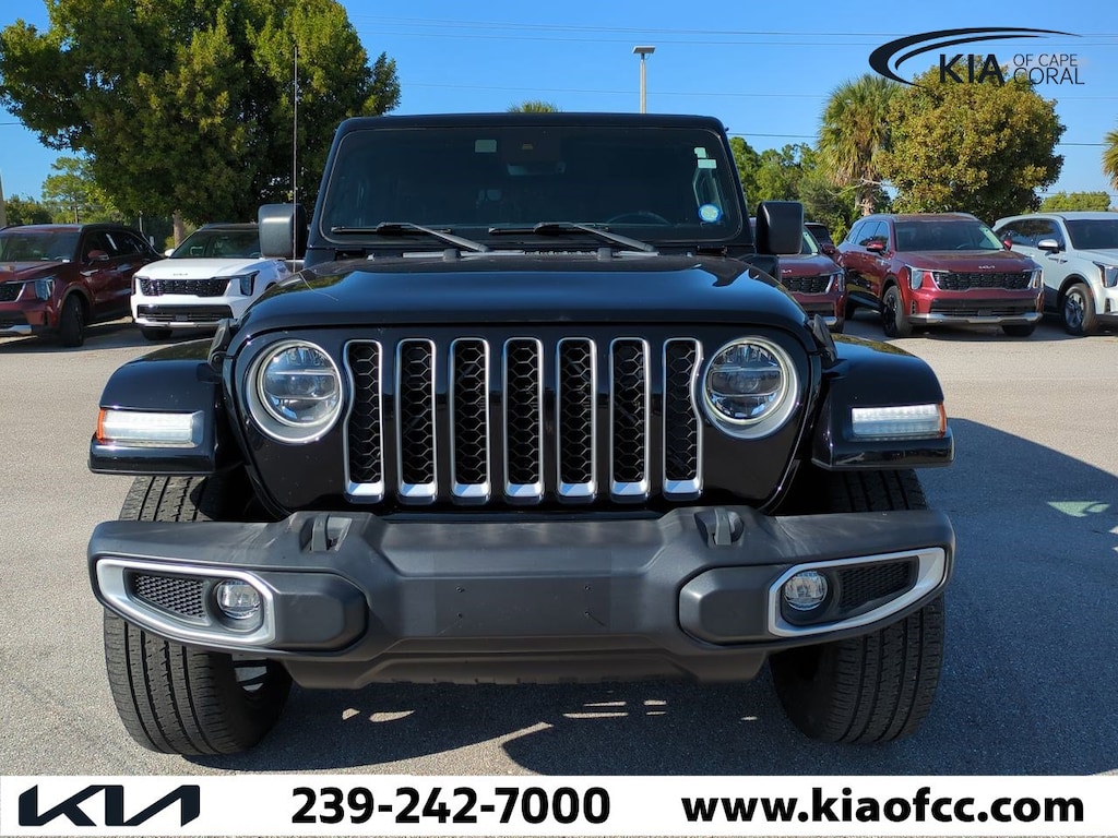 Used 2021 Jeep Wrangler 4xe Sahara SUV