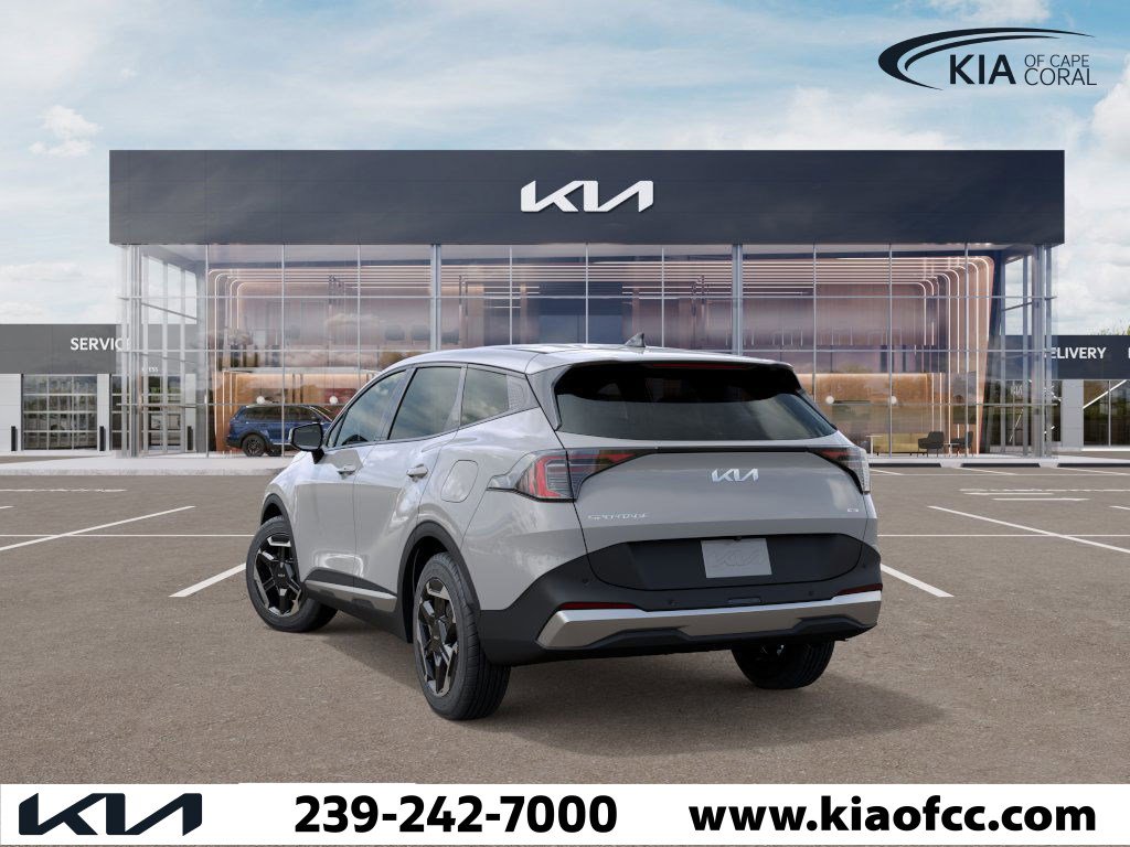 2026 Kia Sportage Hybrid S photo 3