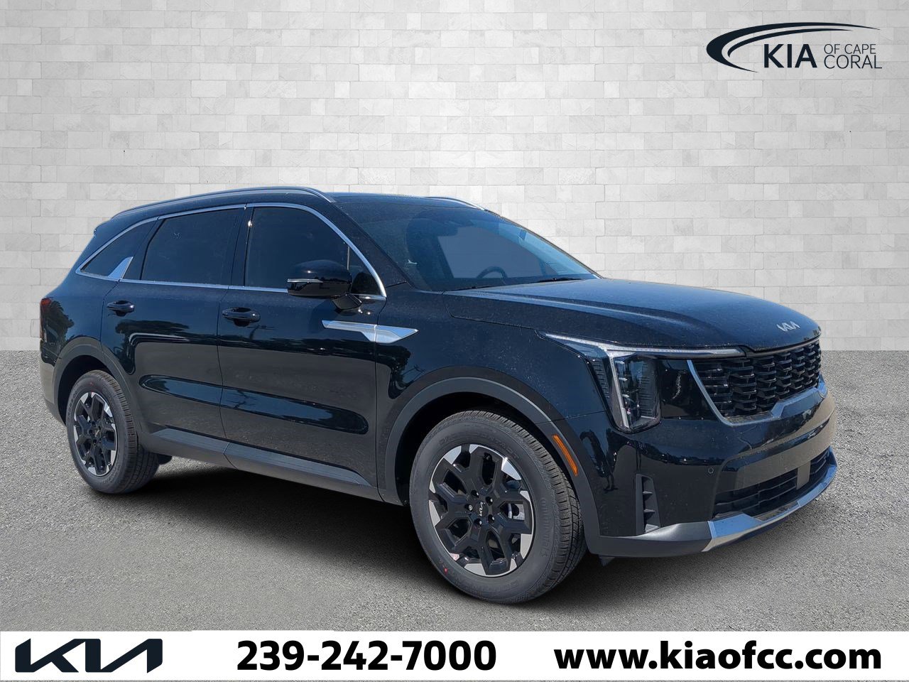 2025 Kia Sorento S's photo