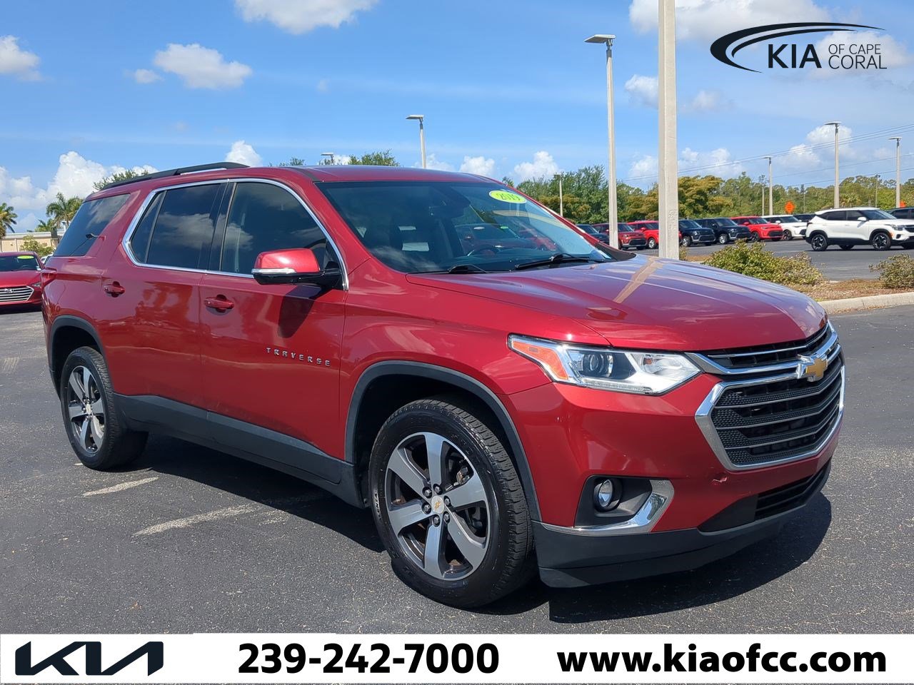 Used 2019 Chevrolet Traverse 3LT with VIN 1GNERHKW2KJ240764 for sale in Cape Coral, FL