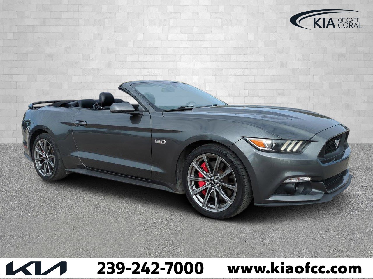 2016 Ford Mustang GT Premium's photo