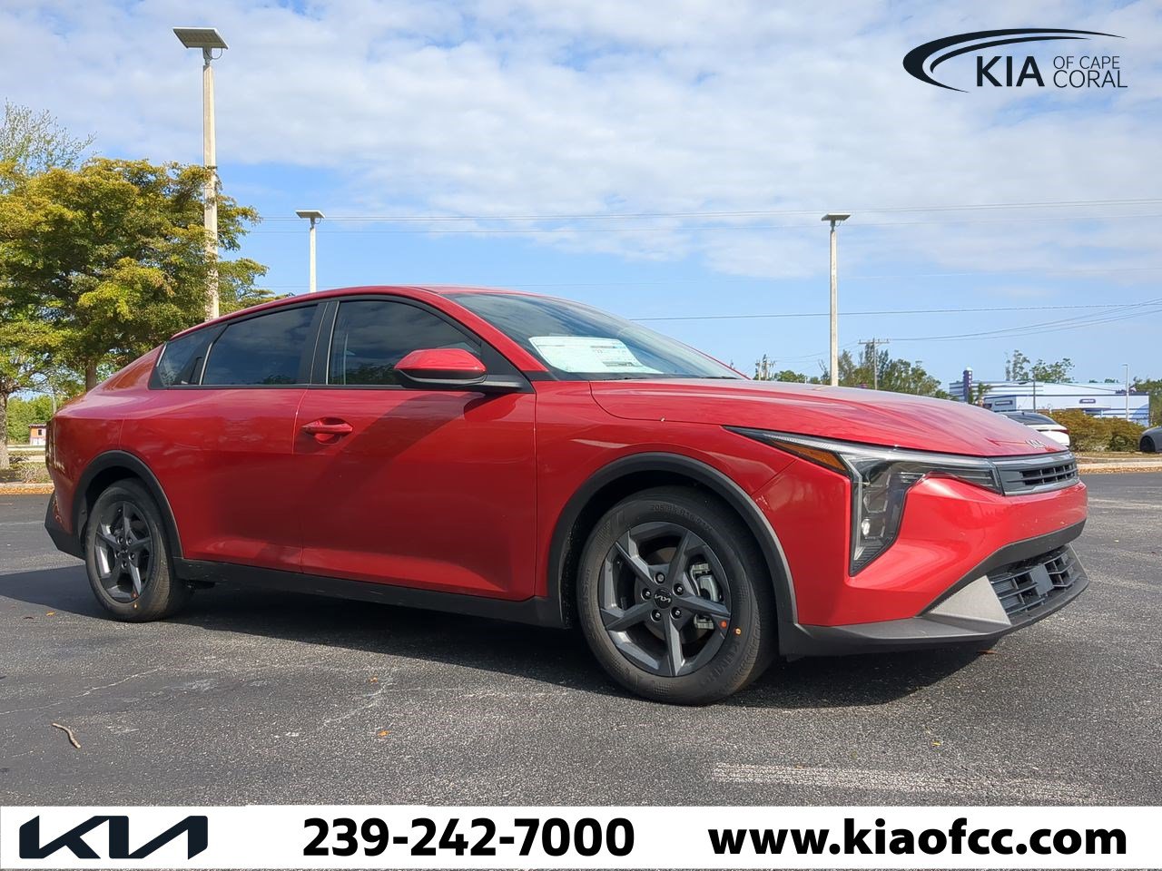 2025 Kia K4 LXS photo 2