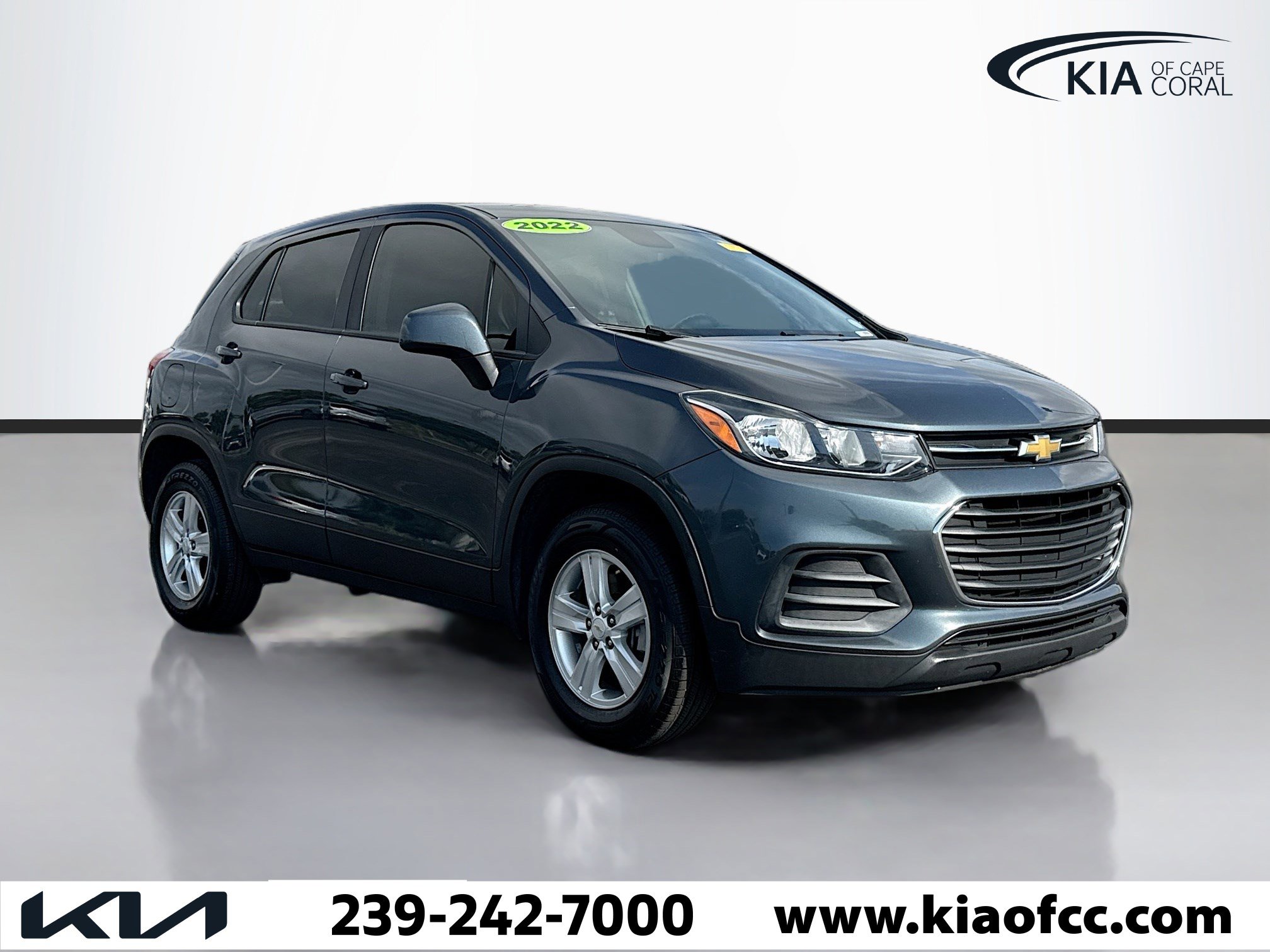 2022 Chevrolet Trax LS's photo