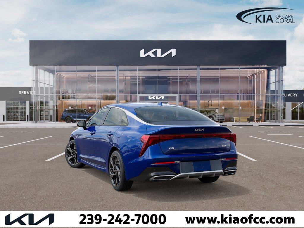 2026 Kia K5 GT-Line photo 4