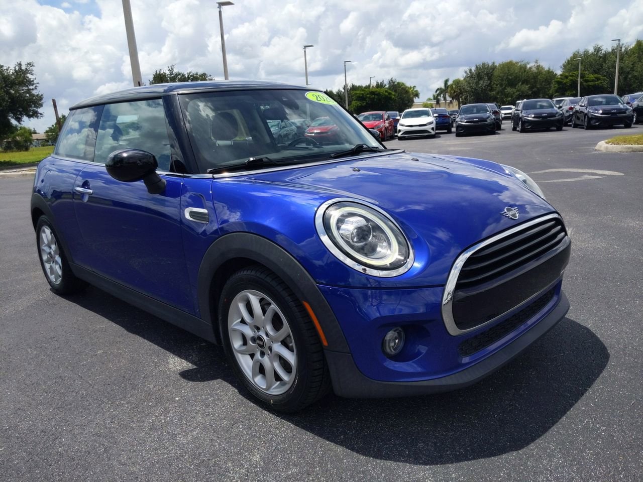 Used 2020 MINI Hardtop 2 Door Oxford Edition with VIN WMWXR3C08L2L38477 for sale in Cape Coral, FL