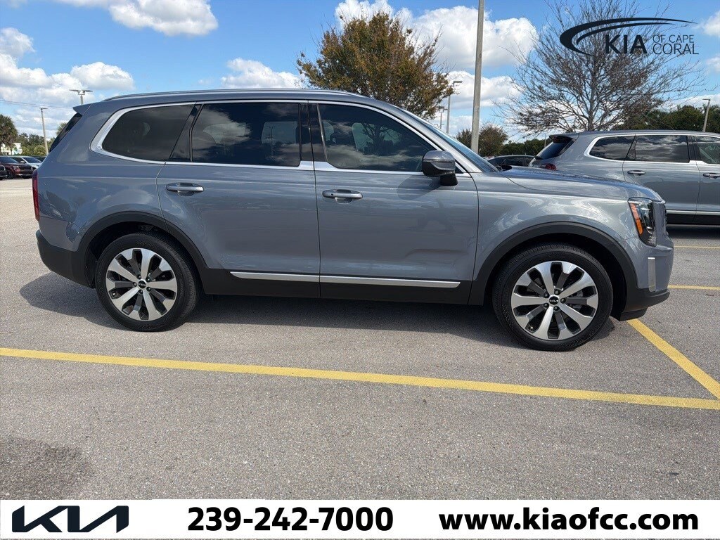Certified 2022 Kia Telluride S SUV